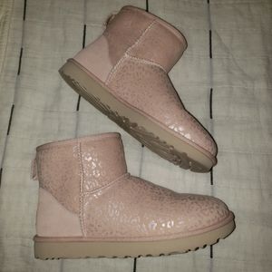 Pink leopard mini Ugg size 10